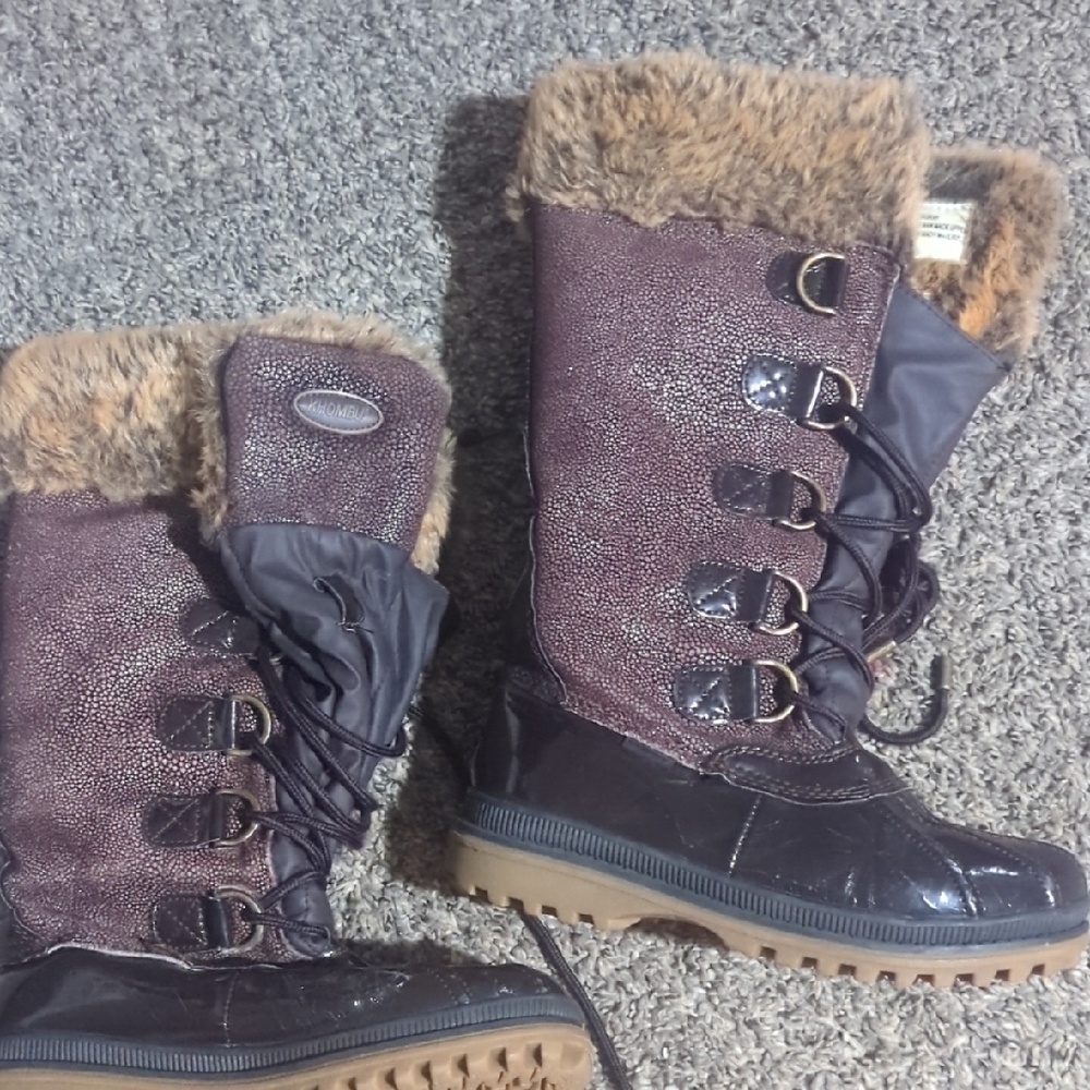 Khombu Brown and Black Winter Boots with Fur Trim